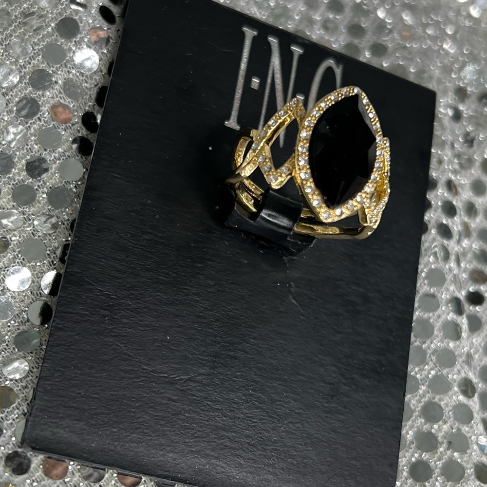 Inc ring size 8 - Picture 2 of 4